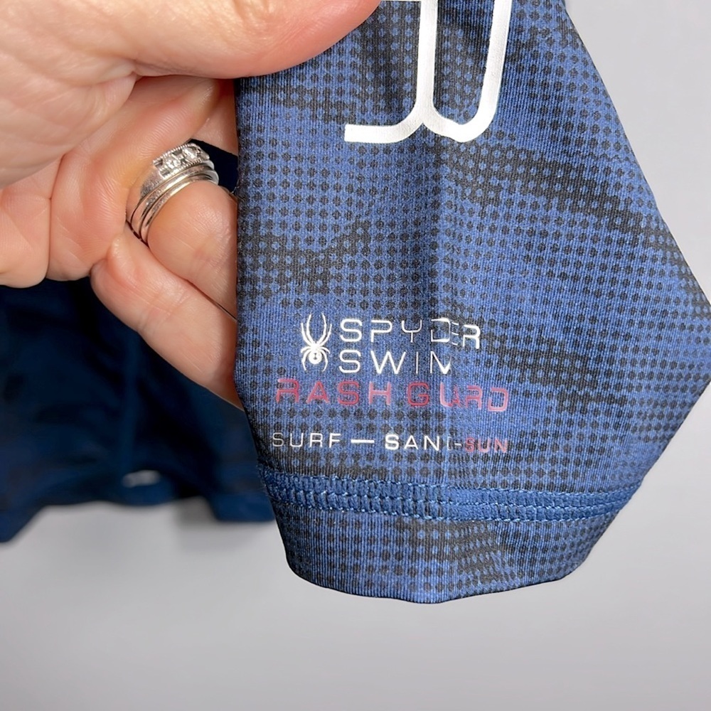 Spyder Rash Guard 30+ UPF Protection Long Sleeve Surf -Swim-Cycle Men's Shirt M - Picture 3 of 7